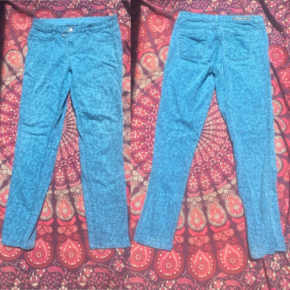 Calvin Klein Reversible Jeans Floral Leopard Print CK Straight Leg Pattern Denim - Picture 2 of 13